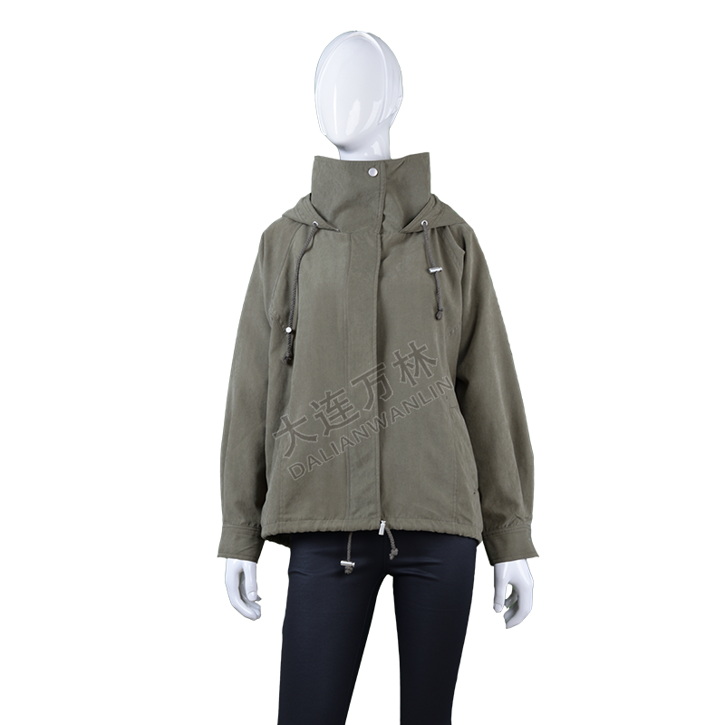 女士连帽高领短款风衣