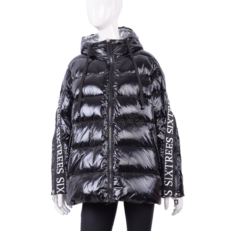 亮面加厚款羽绒服